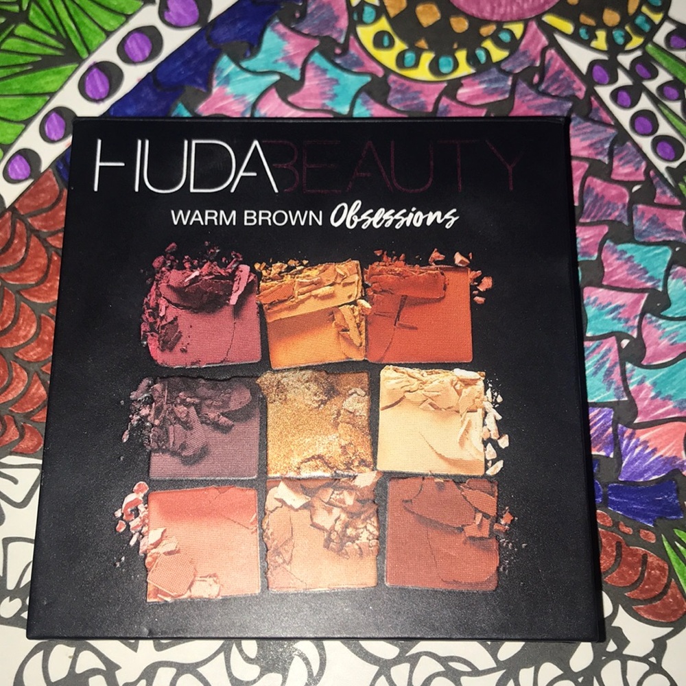 Huda beauty pallet